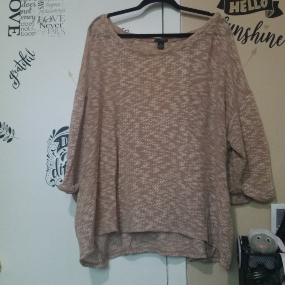 Long sleeve tee